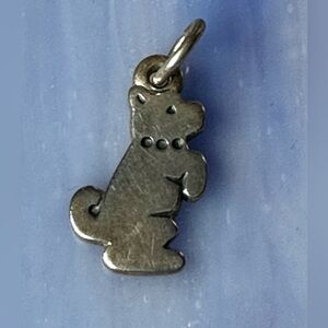 James Avery Sterling Silver Sitting Dog Pendant Charm Puppy Pet 925 Retired